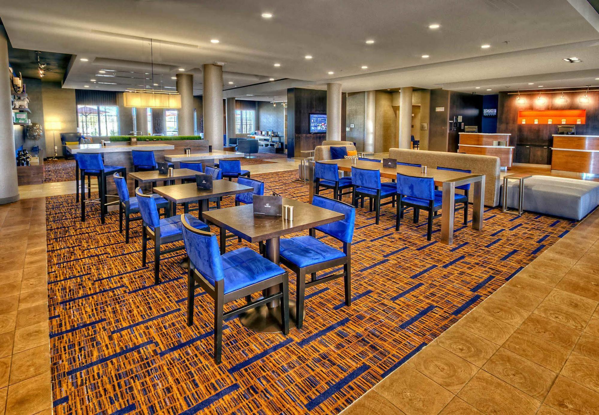 Courtyard By Marriott San Marcos Exterior foto